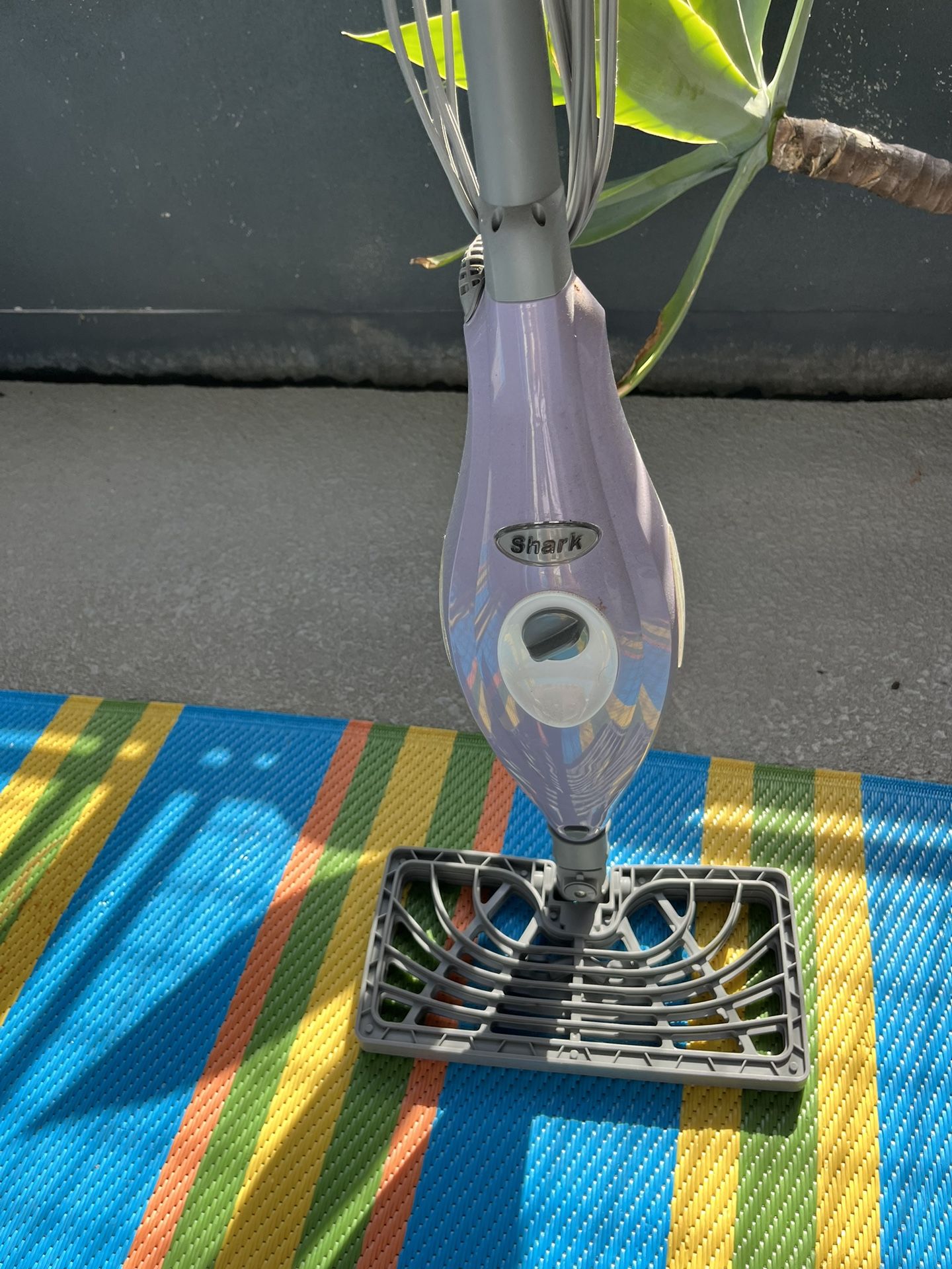 Shark S3501 Steam Pocket Mop Hard Floor Cleaner for Sale in San Diego