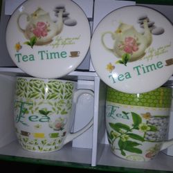 Petit Isabell Tea Time Two China Cups With Lid.