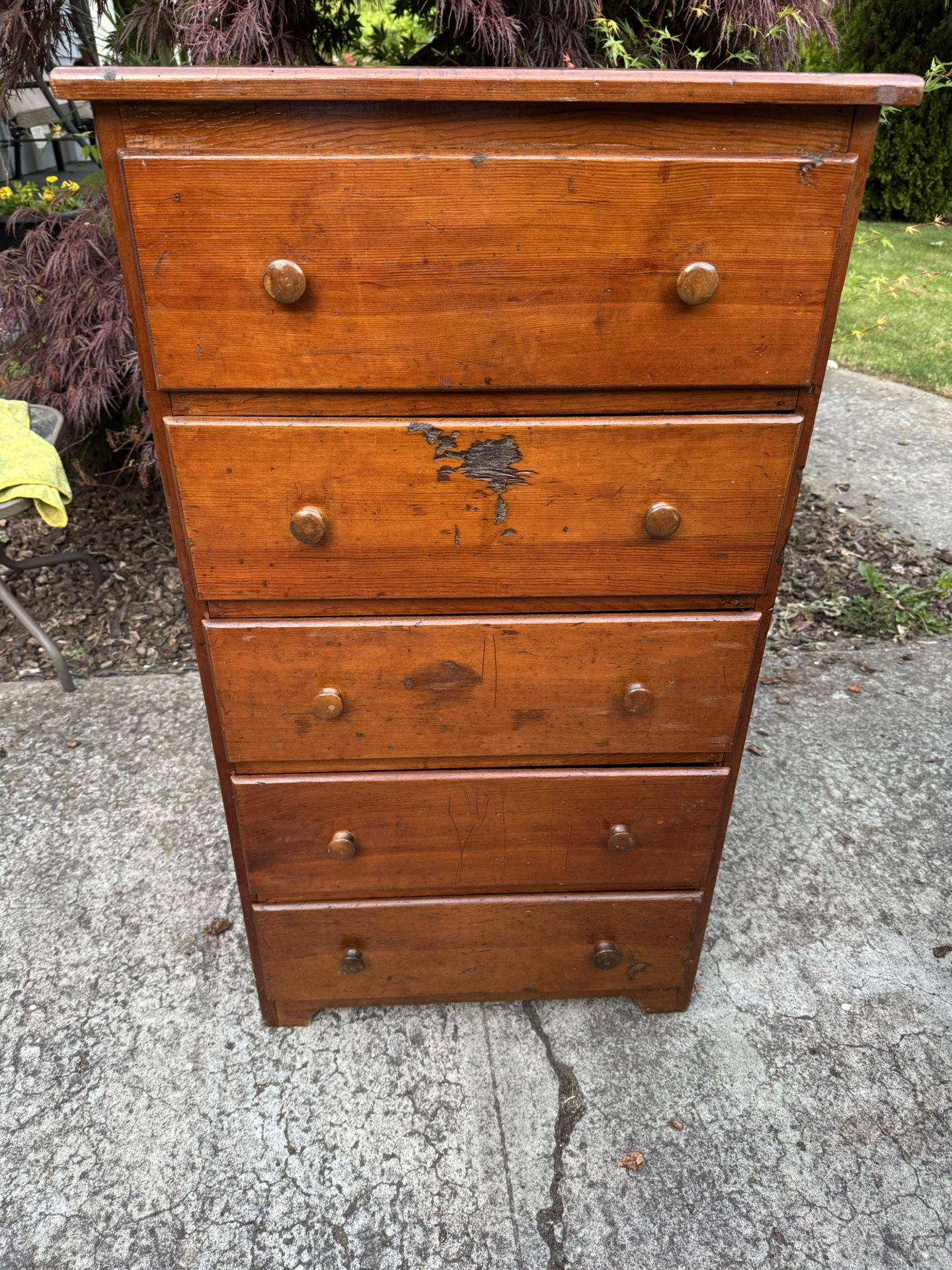 Dresser