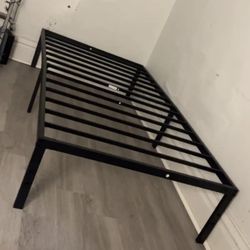 Black Twin Size Metal bed Frame 