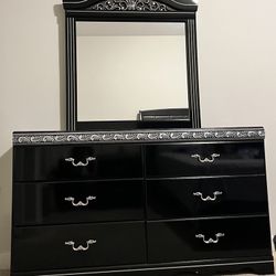 Constellation Black Dresser