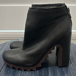 Circus By Sam Edelman Platform Booties