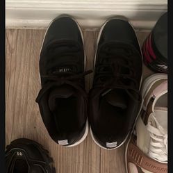 11s & 3s Size 8