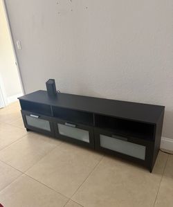 Tv table