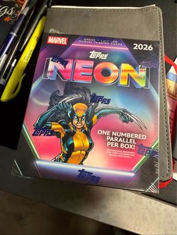 2026 TOPPS NEON MARVEL MEGA BOX (50 Cards) Brand New Sealed - PRESALE CONFIRMED