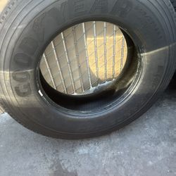 Truck Tires 