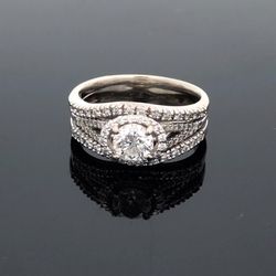 Ladies Fancy Engagement Ring