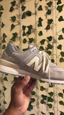 Men’s new balance 574 size 10