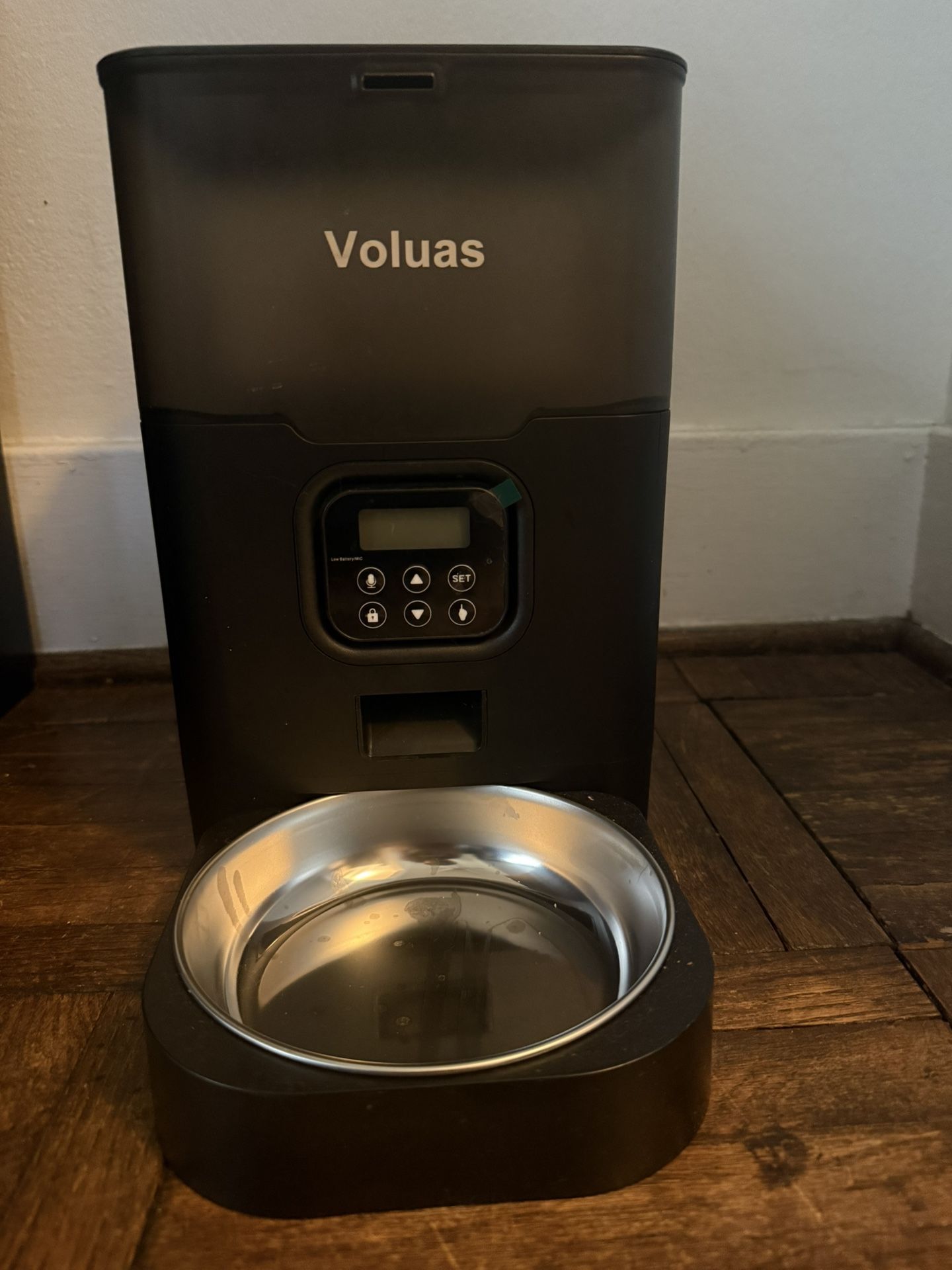 Automatic Dry Food Feeder