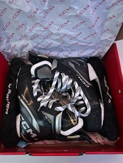 CCM AS-580 Tacks Ice Skates Size 7 Regular