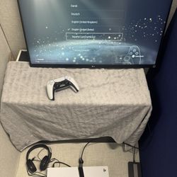 🎮 PlayStation 5 Slim Digital Edition – Controller + 2 Headsets – $350