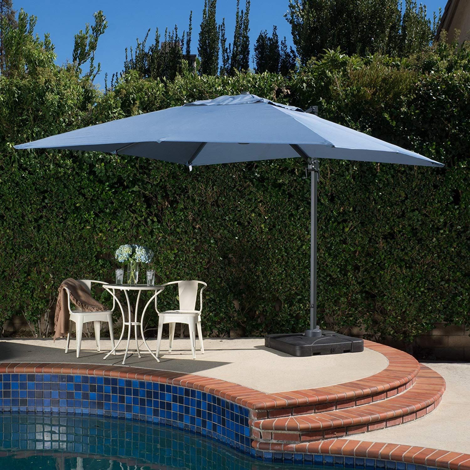 Off set market umbrella