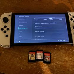 Nintendo switch oled model 700gb with three games