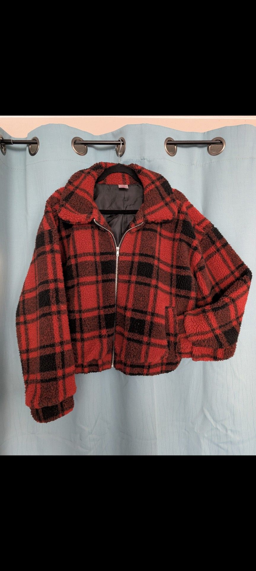 Women's Red and Black Plaid Jacket Size Xl