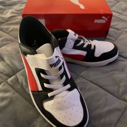 Kid’s Puma Sneakers(Size 3);New- $12