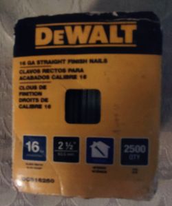DeWalt 2-1/2 in. x 16-Gauge Plastic Collated Straight Finish Nails (2500 per Box)