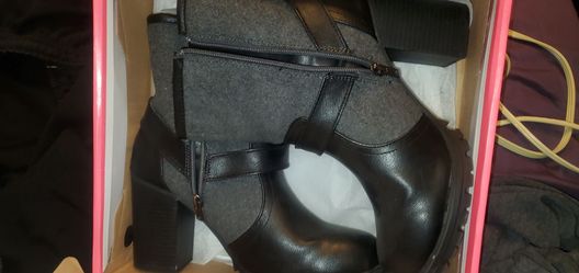 Women boots