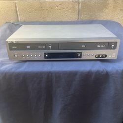 DVD VHS PLAYER/RECORDER
