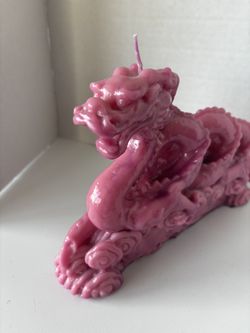 Hand-Poured Guardian Lion Sculptural Mythical Guardian Foo Dog Art Candle New
