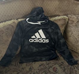 Adidas Sweater Size 10-12 Kids
