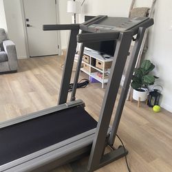 Treadmill — *Will Drop Off!*