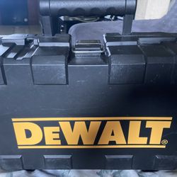 DEWALT SMALL BLACK CARRY CASE TOOL BOX