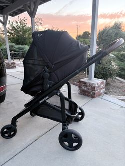 Maxi cosi travel system