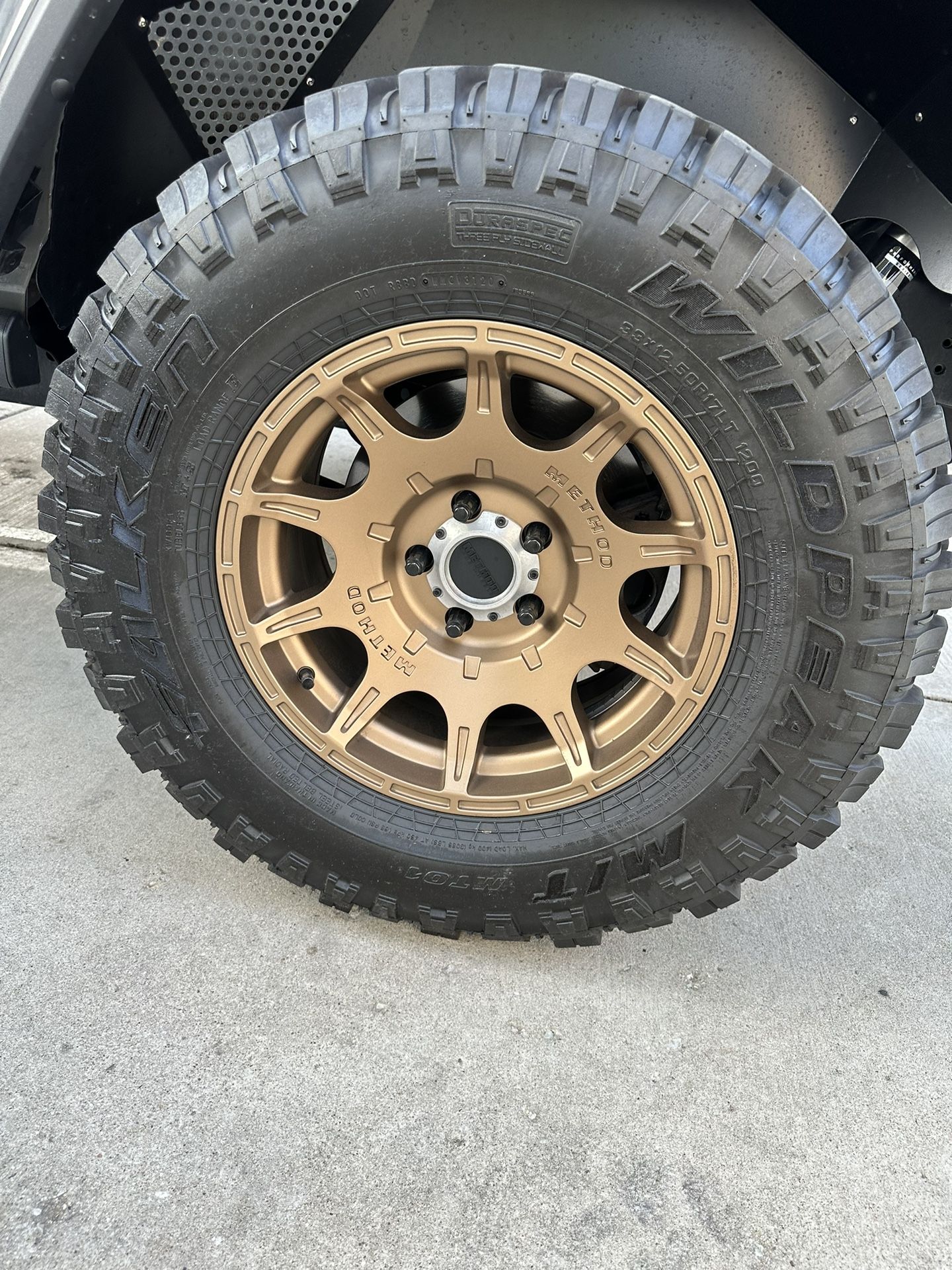 5 falken wildpeak mt 33x12 5x17 tires jeep wrangler for sale in lombard