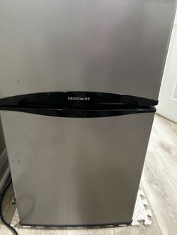 Small refrigerator