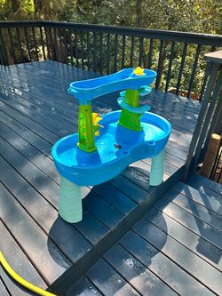 Kids Outdoor Water Play Table