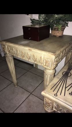 Coffee and end table