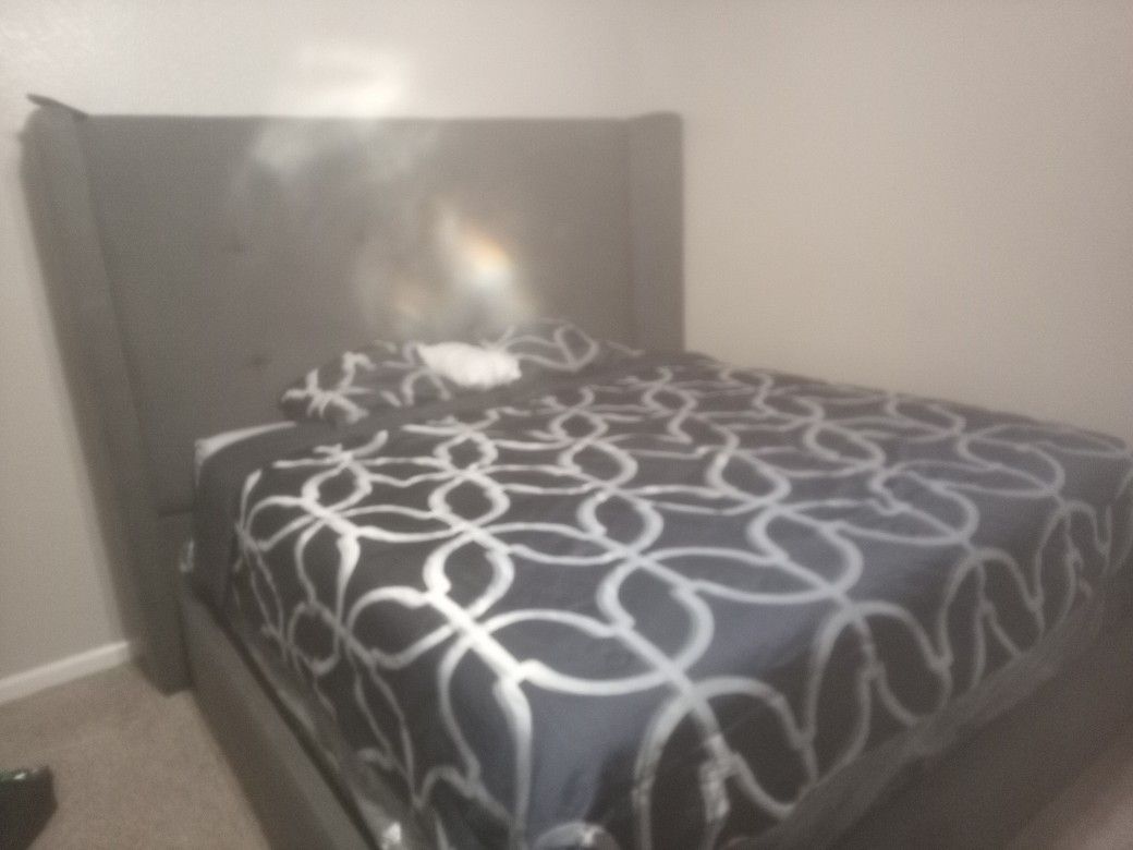 King Side Bed