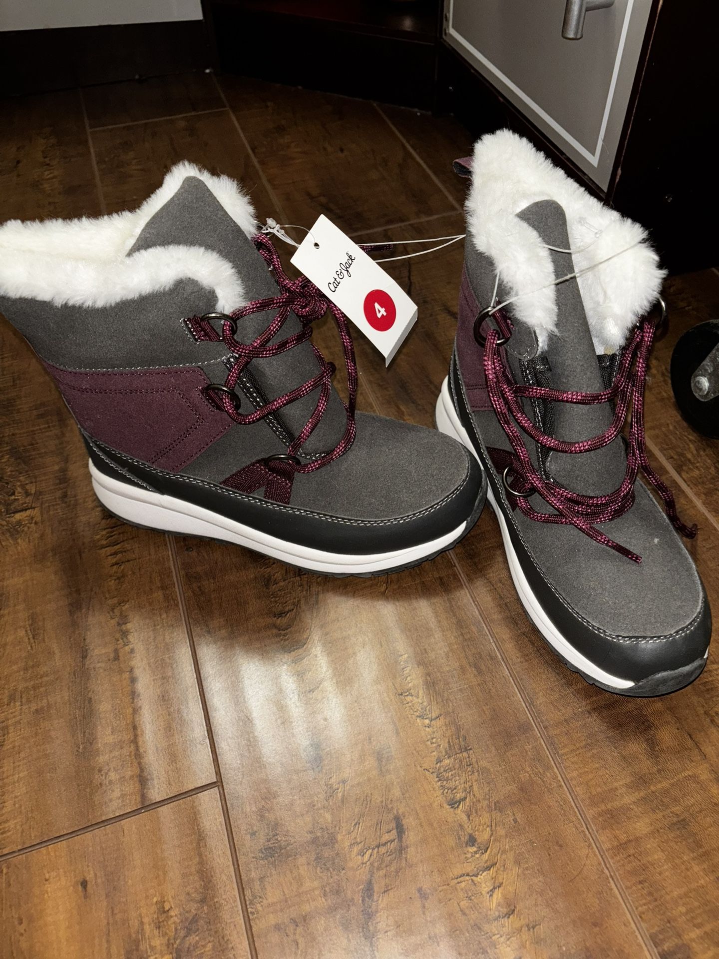 Girls Boots