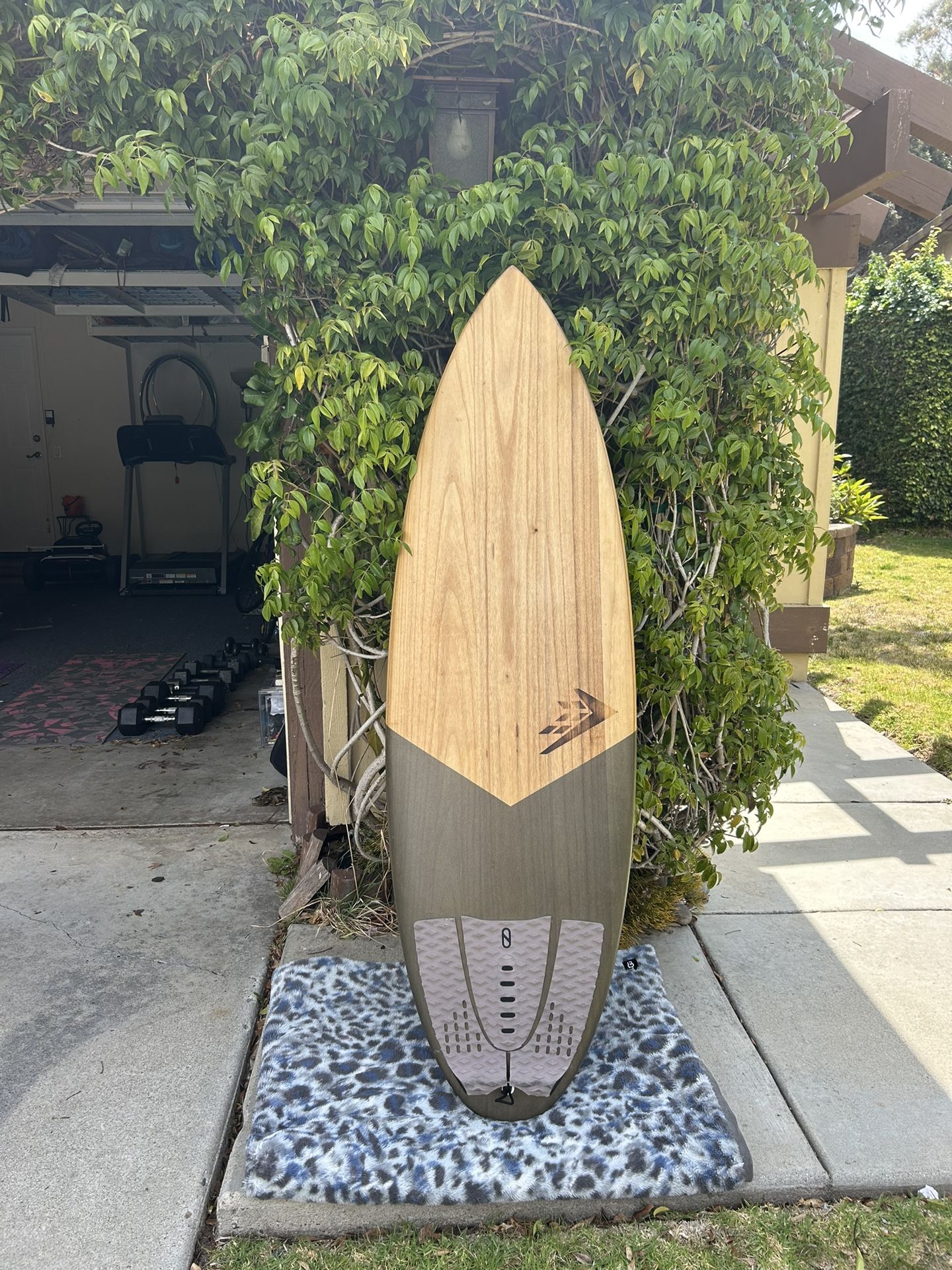 FireWire 5’4” Dominator Surfboard
