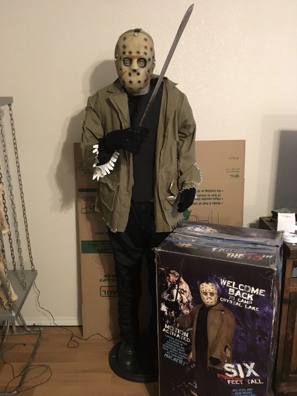 Friday The 13th 6 Feet Jason Voorhees Animatronic Halloween for Sale in  Bloomfield, NJ - OfferUp