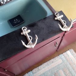 3 Anchor Towel or coat rack