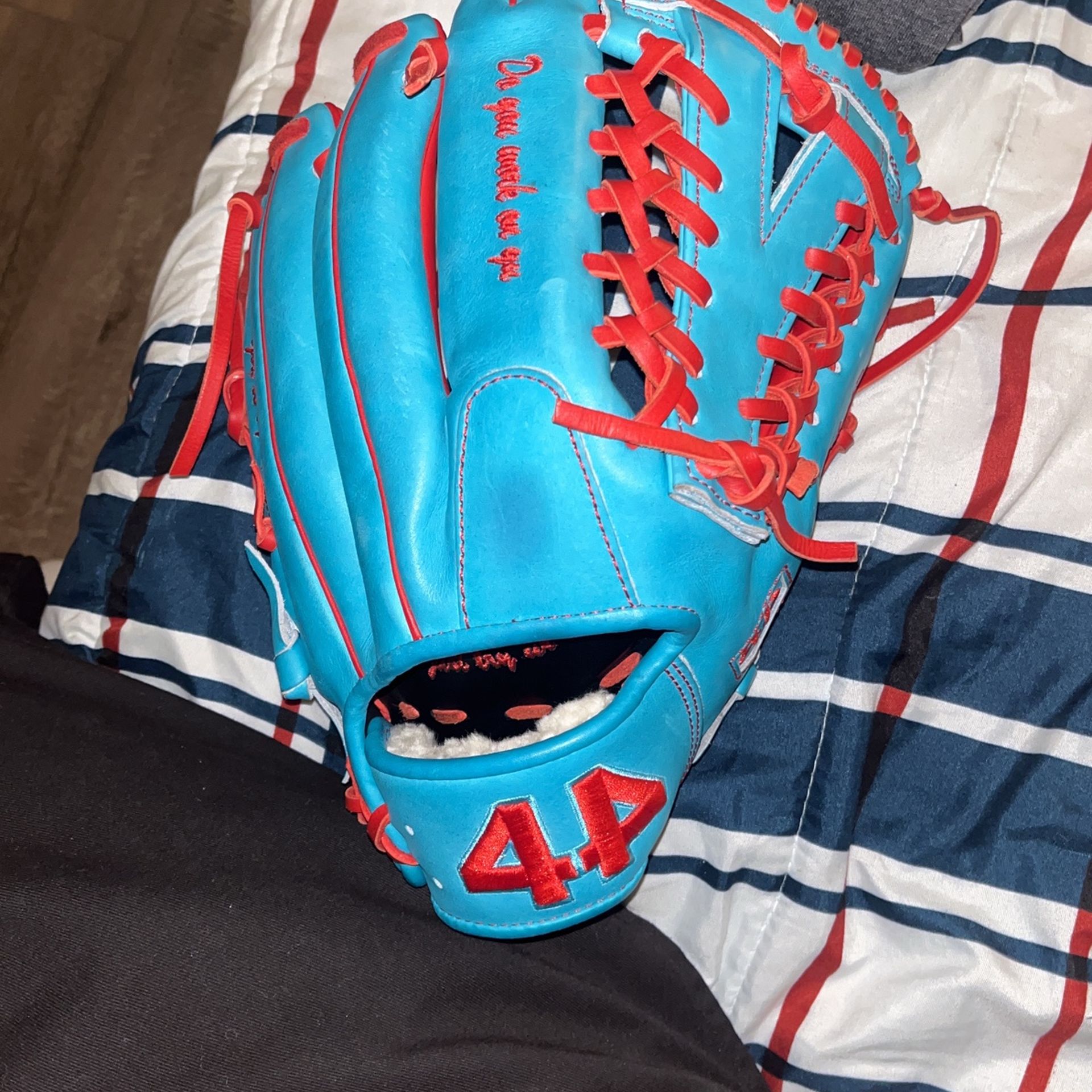 44 Pro Custom Glove