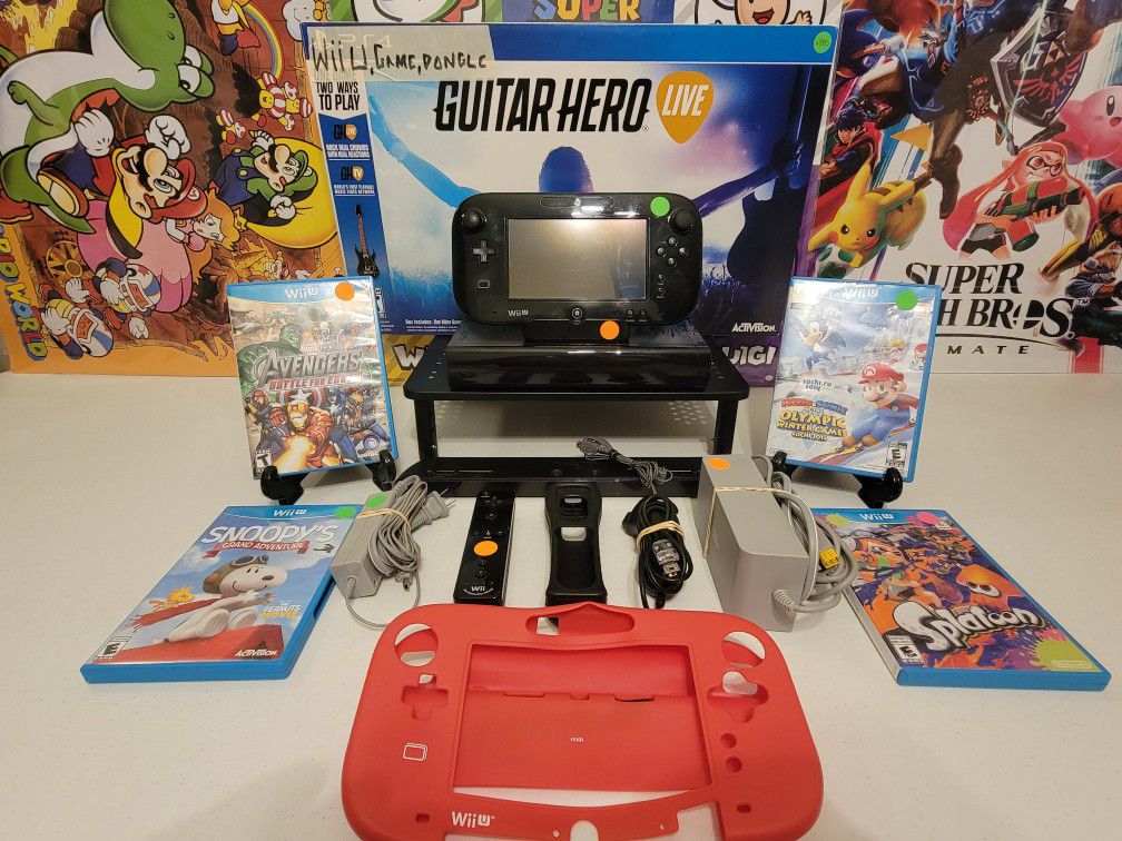 Nintendo Wii U 32GB Super Bundle Gamepad Remote Guitar Hero Live Mario Sonic Splatoon & More