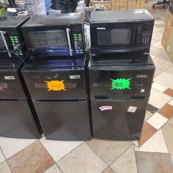 Refrigerator Freezer Microwave Combo