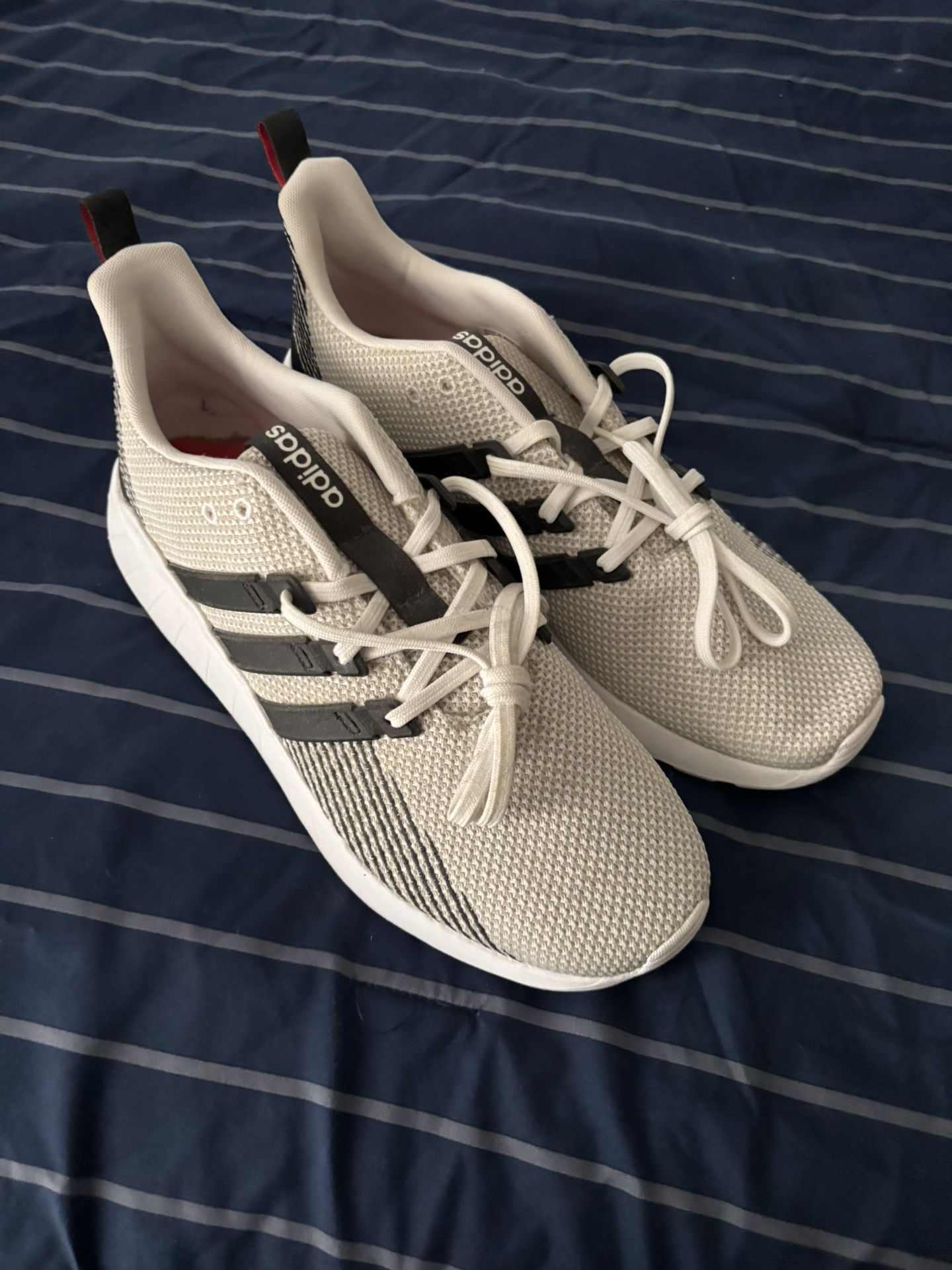 Men’s Adidas Tennis Shoes
