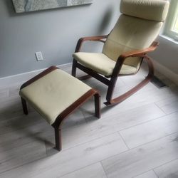 Chair with Ottoman 