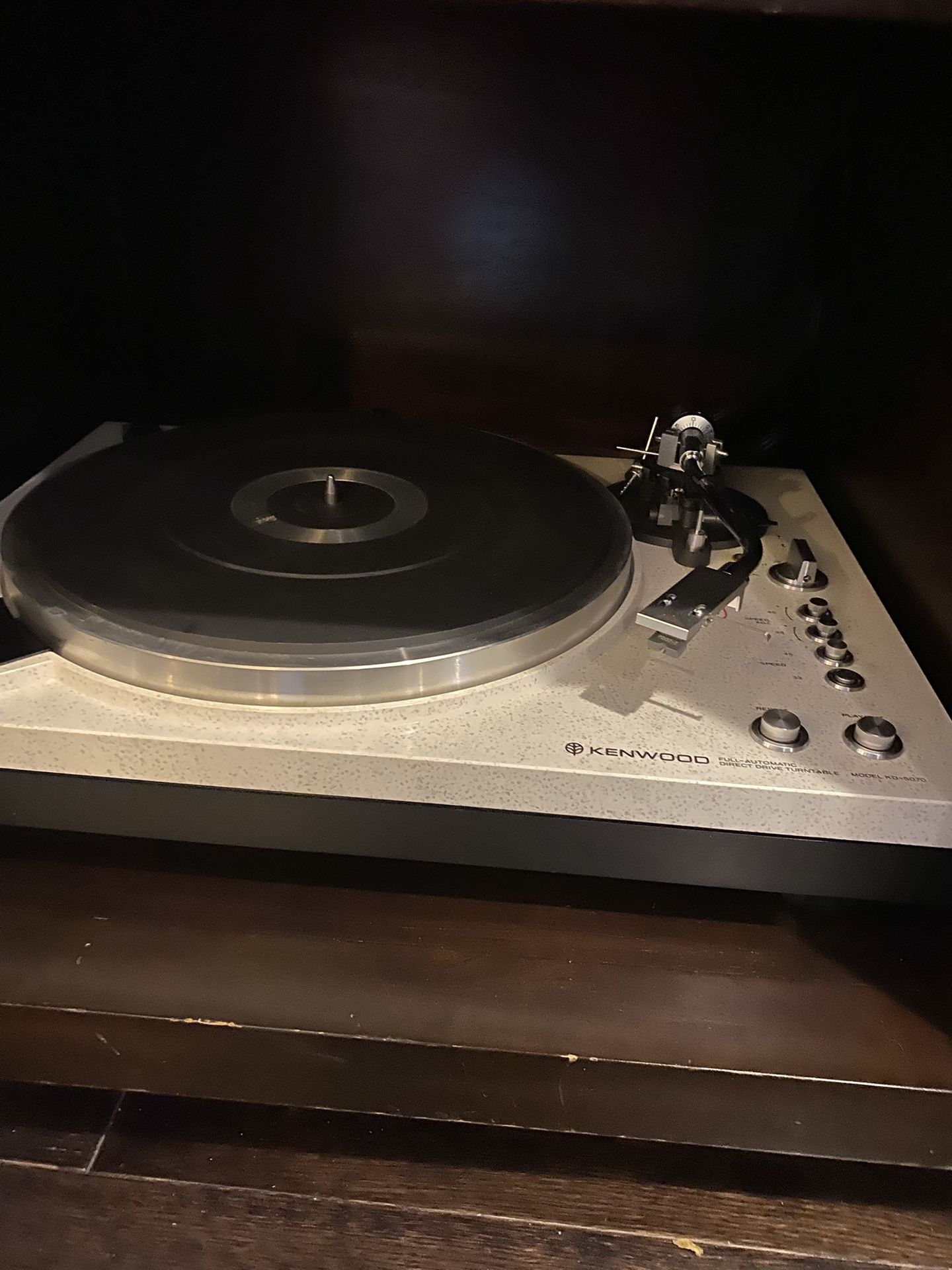 VINTAGE (1978) Kenwood KD 5070 Turntable - IMMMACULATE!!!!