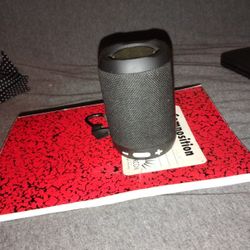 Black Wireless Speaker 