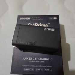 Anker 737 Charger 120 Watts 