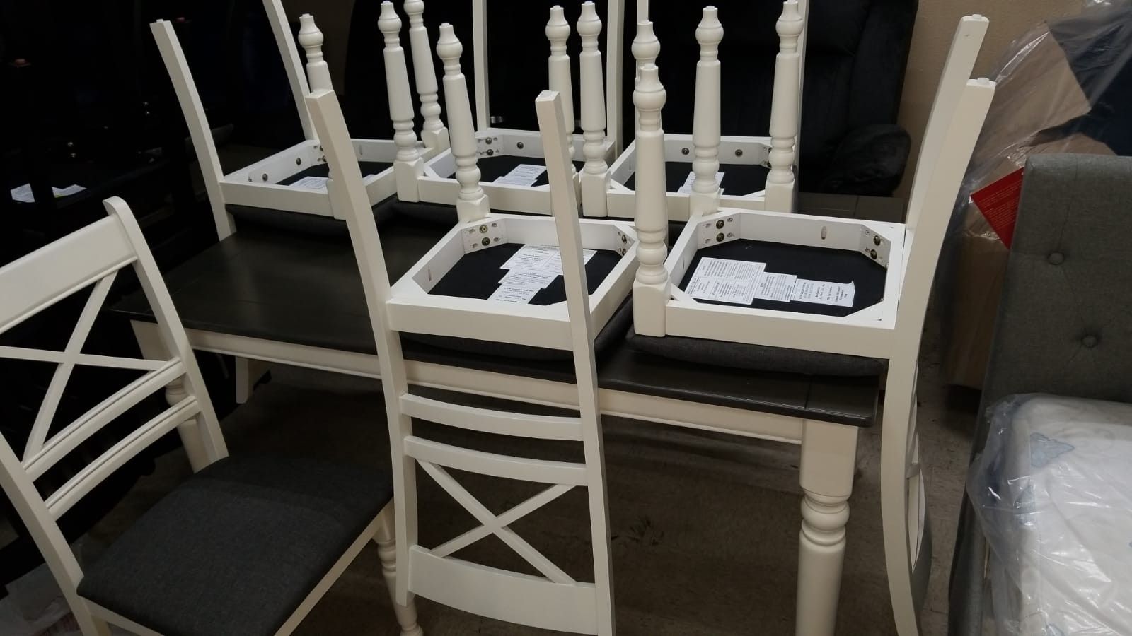 New 7 Pcs Dining Table Set Only $639