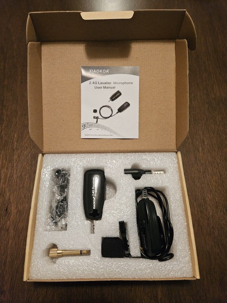 XIAOKOA Wireless Lavalier Microphone