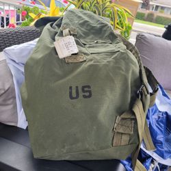 US ARMY DUFFLE BAG