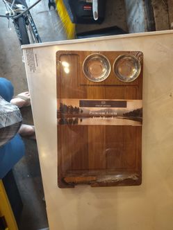 Steak cutting board