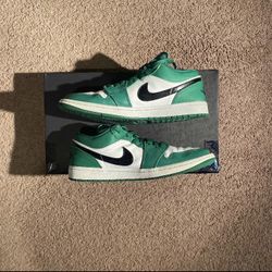 Air Jordan 1 Low Pine Green