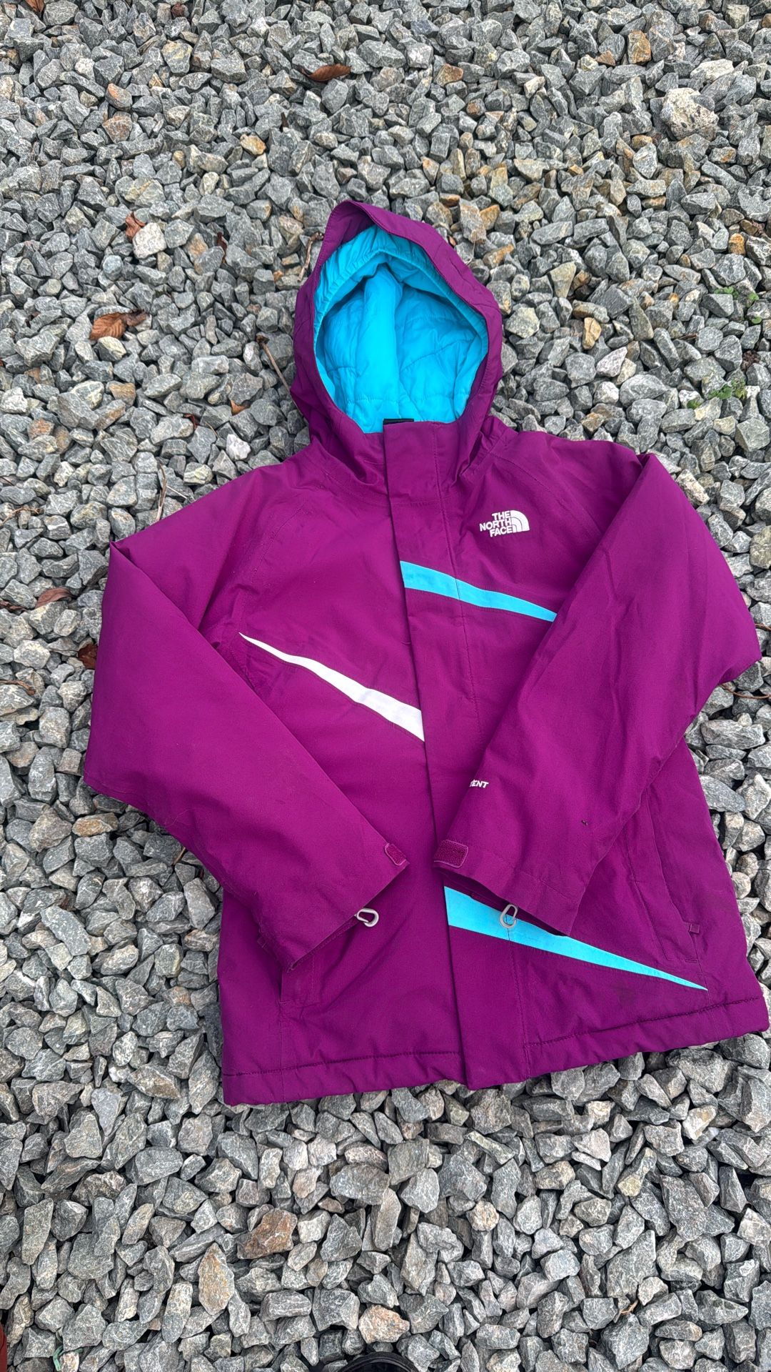 Girls North Face Jacket Size Medium (10-12)